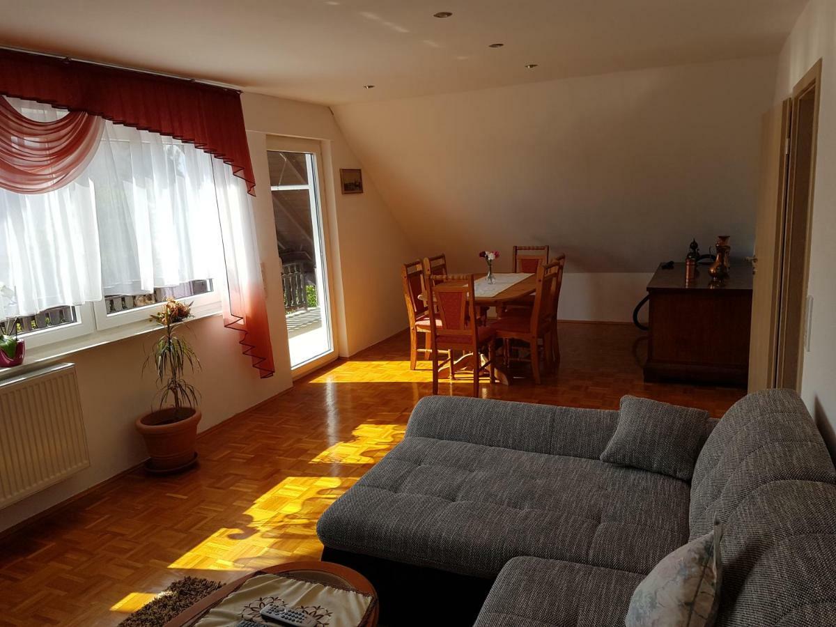 Ferienwohnung Vetter Weisel المظهر الخارجي الصورة